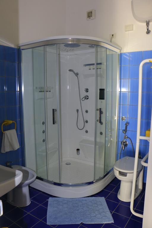 Cala Cavone Guest House 폰차 외부 사진